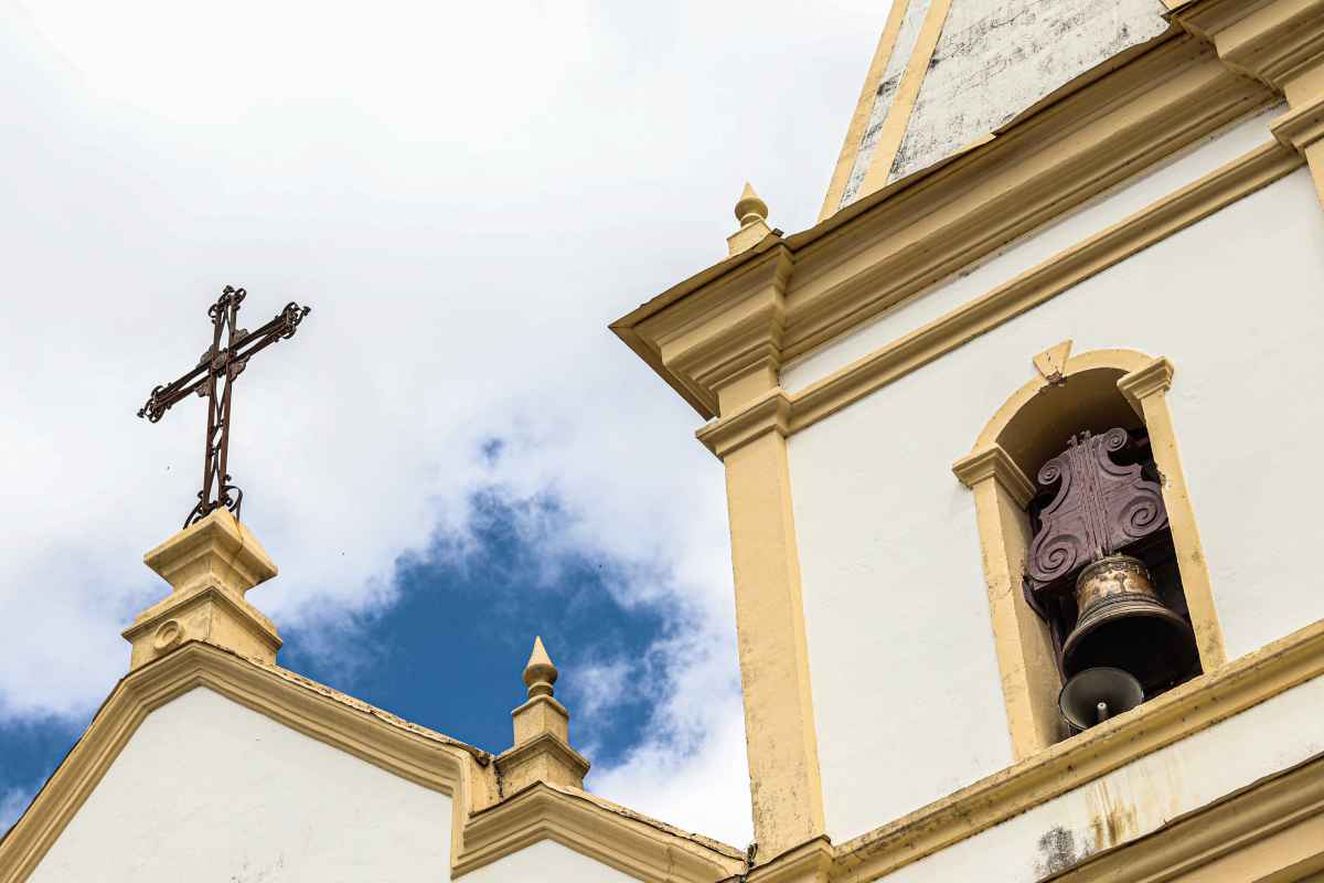 Mensageiros da fé, sinos de Minas dobram em respeito aos mortos pelo vírus  - Jorge Lopes/EM/D.A Press