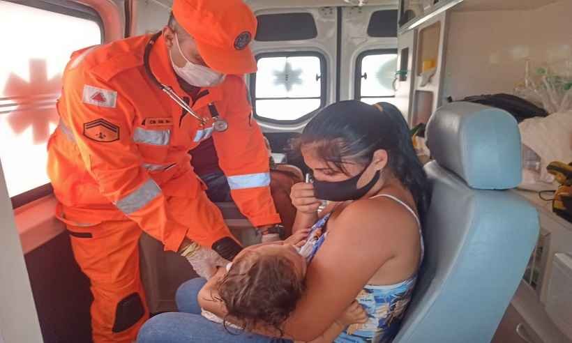 Por telefone, bombeiros salvam bebê engasgado - CBMMG/Divulgação 