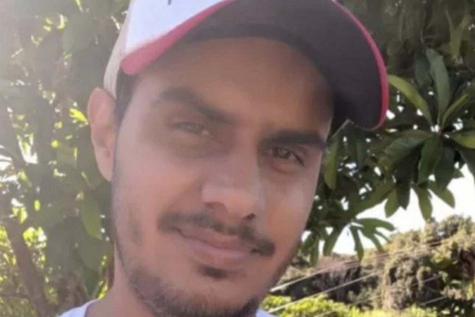 Estudante morre depois de levar choque em fone de ouvido - Facebook/ reprodução 