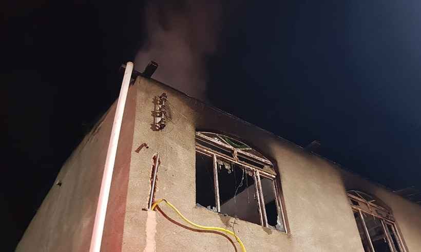 Incêndios em residências deixam três mortos em Minas - Reprodução da internet/WhatsApp