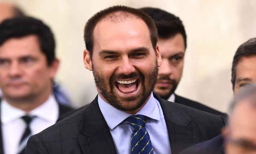 Eduardo Bolsonaro chama deputadas da CCJ de 'portadoras de vagina' - AFP / EVARISTO SA
