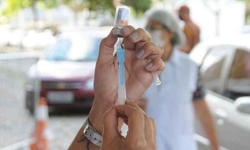 Vacina contra a gripe: saiba quem deve se imunizar e confira o cronograma - Juarez Rodrigues/EM/D.A Press 