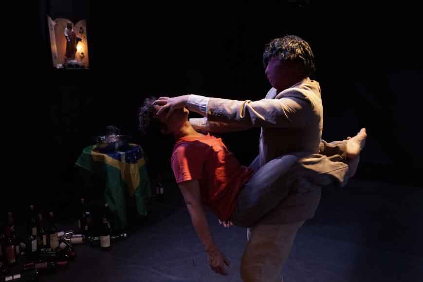 Espetáculo de dança expõe os horrores da ditadura brasileira - Alex Merino/DIVULGAÇÃO