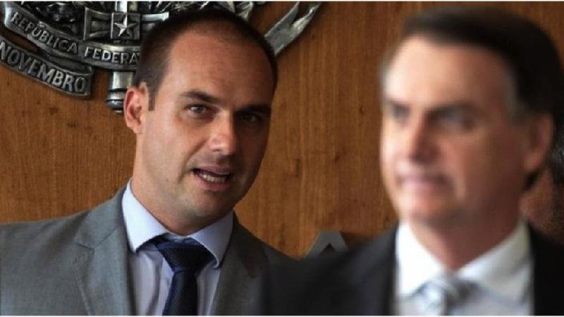 Covid: Por que ciência diz que ficar em casa reduz transmissão, ao contrário de tuíte de Eduardo Bolsonaro - EPA