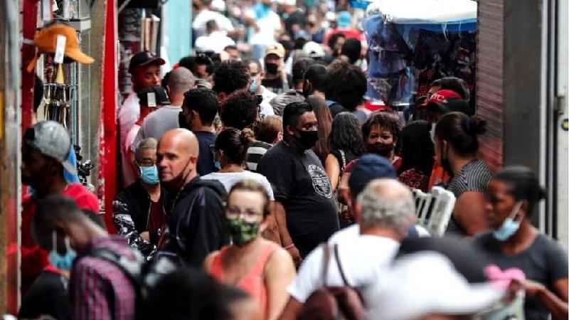 Brasileiro perdeu quase 2 anos de expectativa de vida na pandemia, e 2021 deve ser pior, diz demógrafa de Harvard - EPA