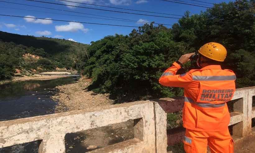 Bombeiros fazem buscas por corpo no Arrudas - CBMMG/Divulgação