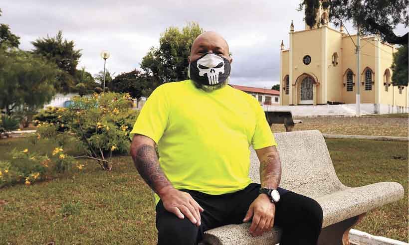 Casos graves e novas cepas impõem revisão dos critérios de prioridade - Rodney Costa