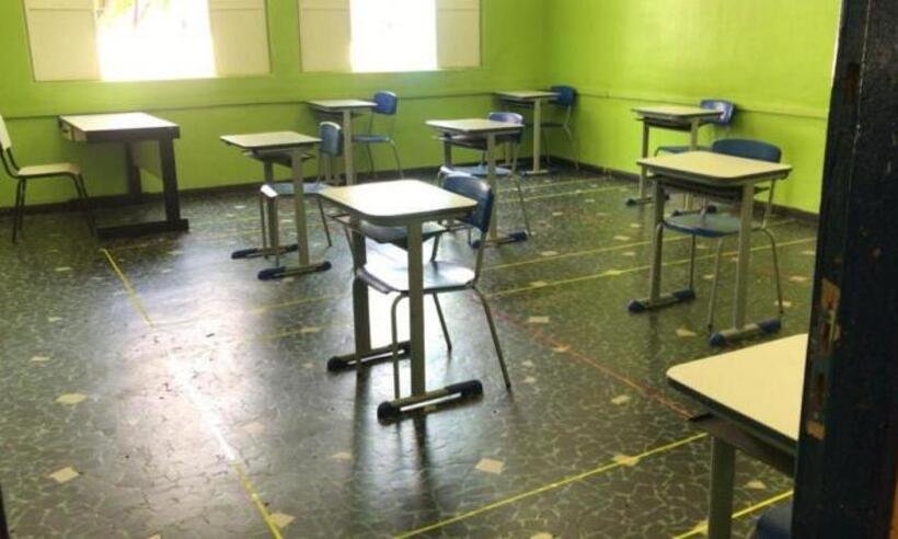 PBH compra uniformes escolares e volta às aulas fica mais próxima - PBH/Divulgação