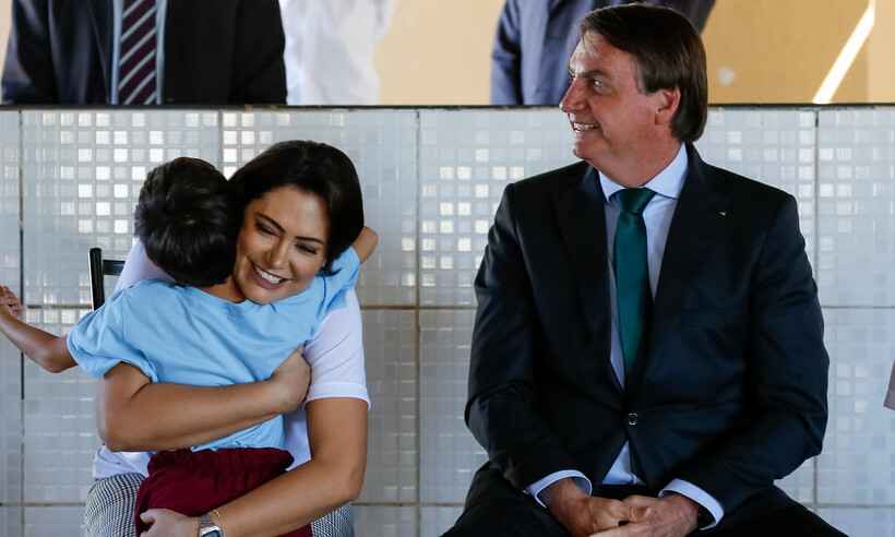 Programa social de Michelle Bolsonaro gasta mais do que arrecada em doações - Carolina Antunes/PR