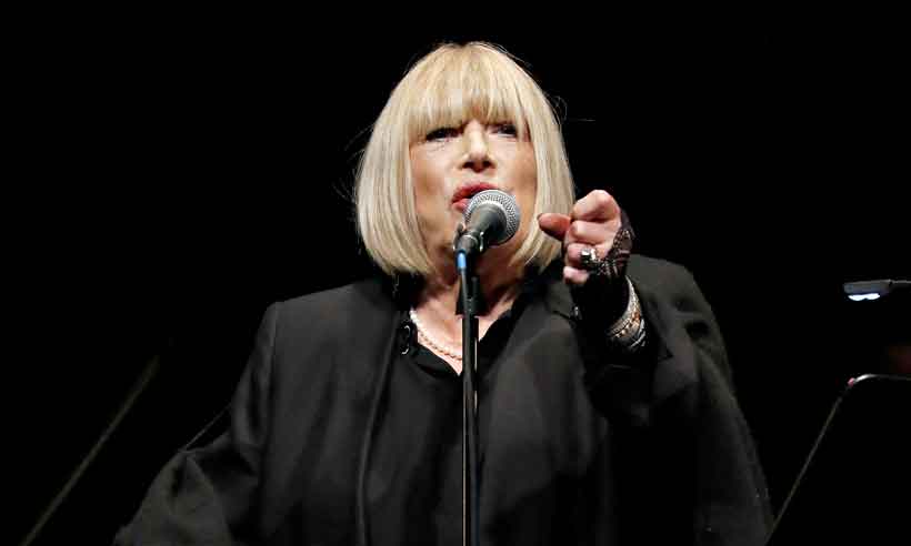 Marianne Faithfull enfrenta a COVID e não sabe se poderá voltar a cantar - François Guillot/AFP %u2013 25/11/16