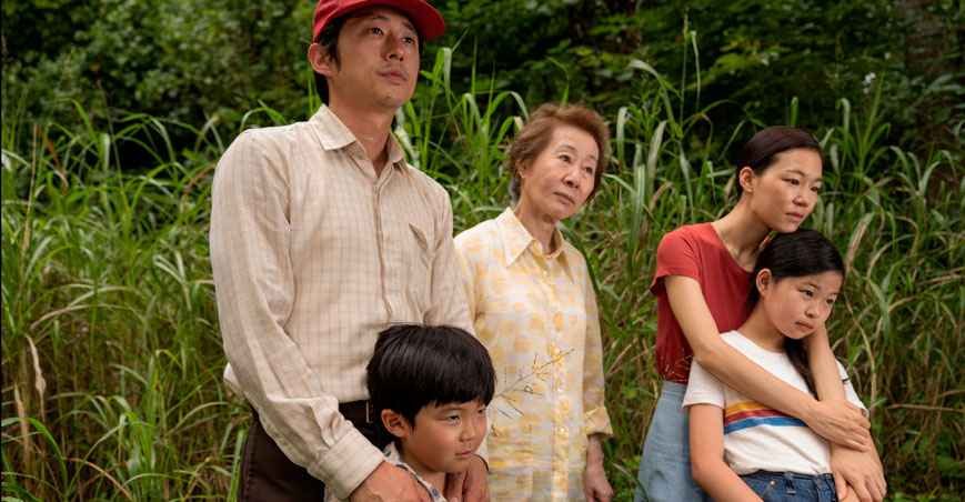 Steven Yeun diz que foi um desafio viver o obstinado Jacob em 'Minari' - Fotos: Diamond Films/divulgação