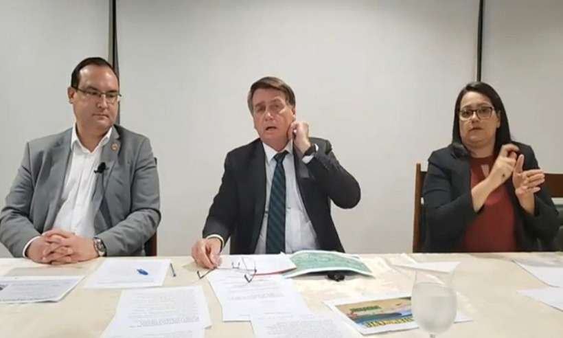 'Nós somos o país que mais preserva a questão ambiental', diz Bolsonaro - Reprodução/Youtube