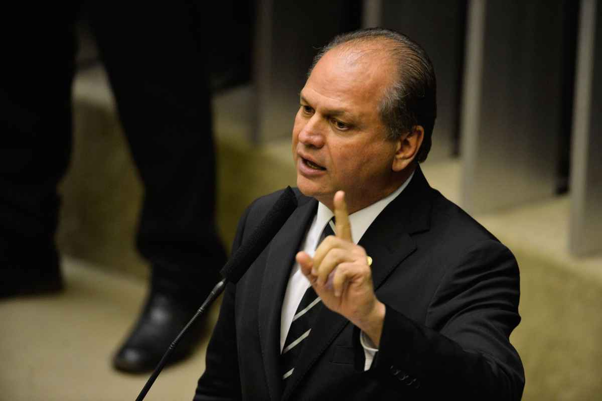 Com derrotas na CPI, governo tenta apressar reformas para mostrar serviço - Valter Campanato/Agencia Brasil - 7/2/21