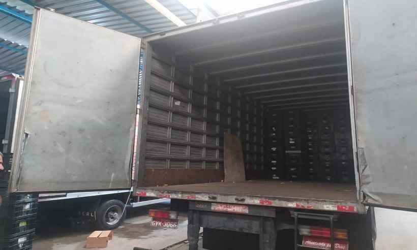 Polícia evita assalto e resgata 21 pessoas mantidas como reféns - PMMG