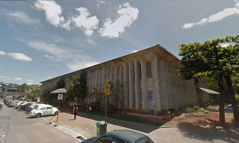 Prédio da  prefeitura de Pedro Leopoldo ficará fechado nesta quarta (5/5) - Reprodução/Google street View