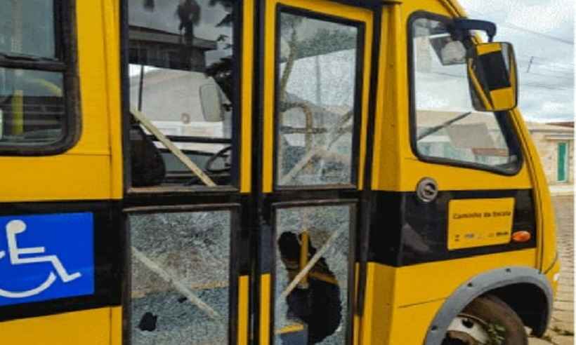 Menino de 10 anos invade garagem e depreda sete micro-ônibus - PCMG/Divulgação 