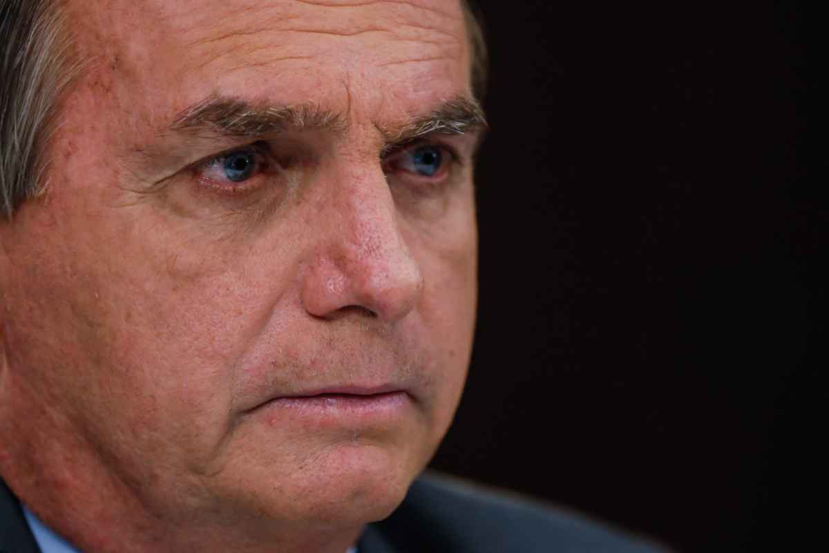 Deputado pede interdição de Bolsonaro: 'Grave doença mental'  - PR/Reprodução