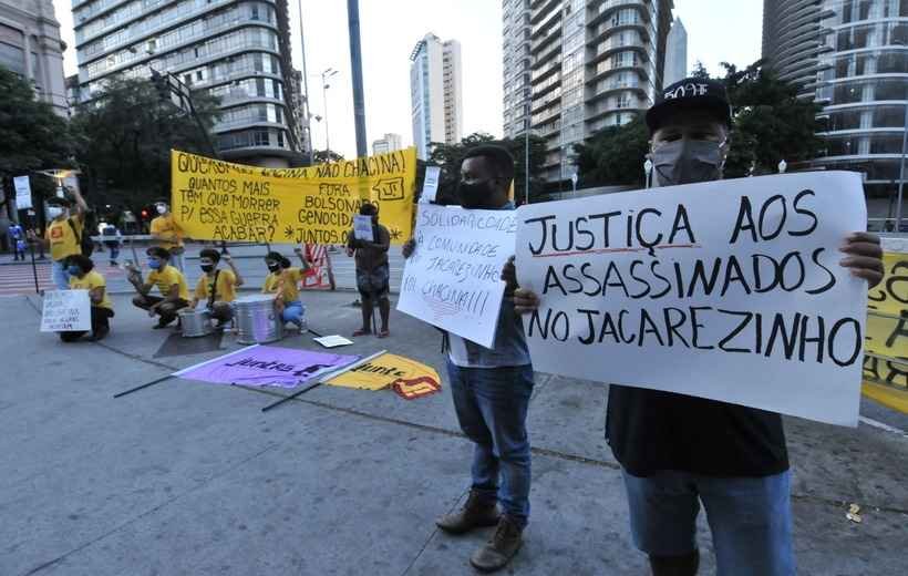 Manifestantes em BH protestam contra violência policial no Rio - Marcos Vieira/EM/D.A Press