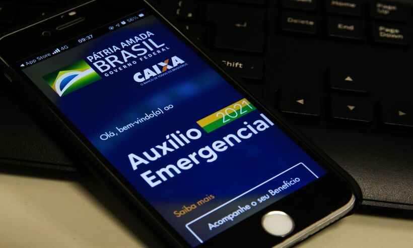 Beneficiários nascidos em julho podem sacar auxílio emergencial - Marcello Casal jr/Agência Brasil