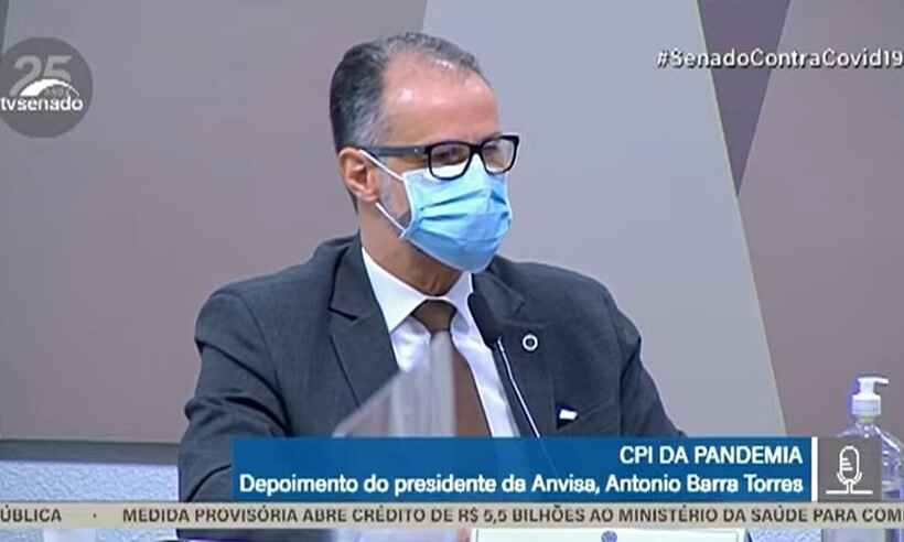 Presidente da Anvisa confirma reunião que tentou mudar bula da cloroquina - Reprodução/YouTube TV Senado
