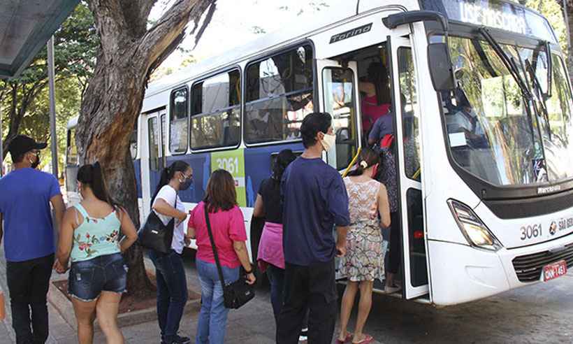 Motoristas de transporte coletivo de Uberaba suspendem greve - Jairo Chagas/Jornal da Manhã