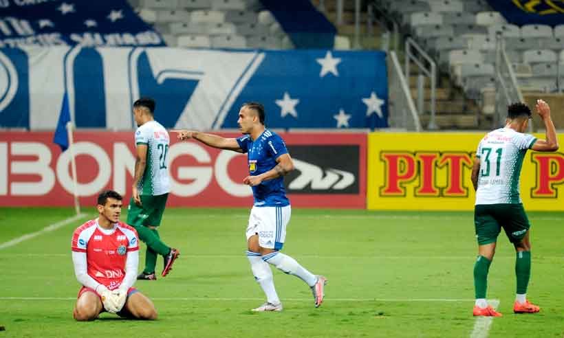 William Pottker deve deixar Cruzeiro sete meses após contratação - Alexandre Guzanshe/EM/D.A Press 9/11/20