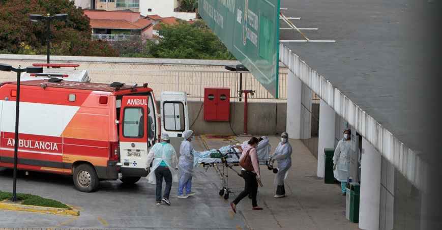 Com vacinação a conta-gotas, Brasil  tem morte acelerada entre jovens - Edésio Ferreira/EM/D.a Press - 8/4/21