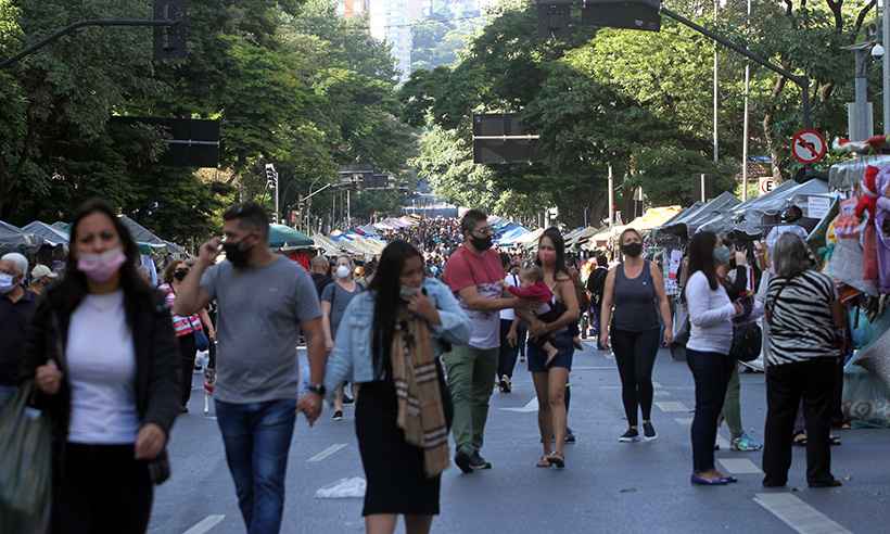 Isolamento diminui e contaminação pela COVID-19 cresce em Belo Horizonte - Jair Amaral/EM/DA Press