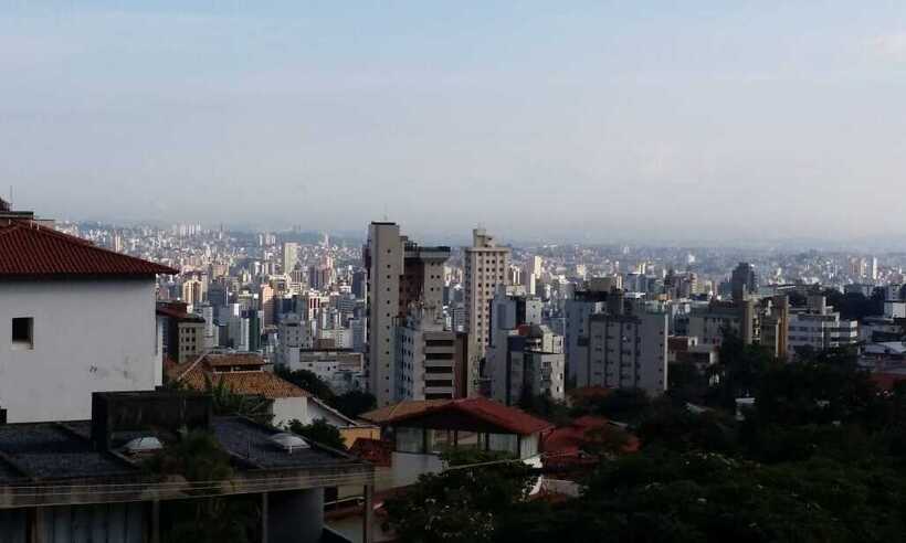 Frio e chuvas fracas atingem Minas nesta segunda-feira (17/5) - Edesio Ferreira/EM/D.A Press