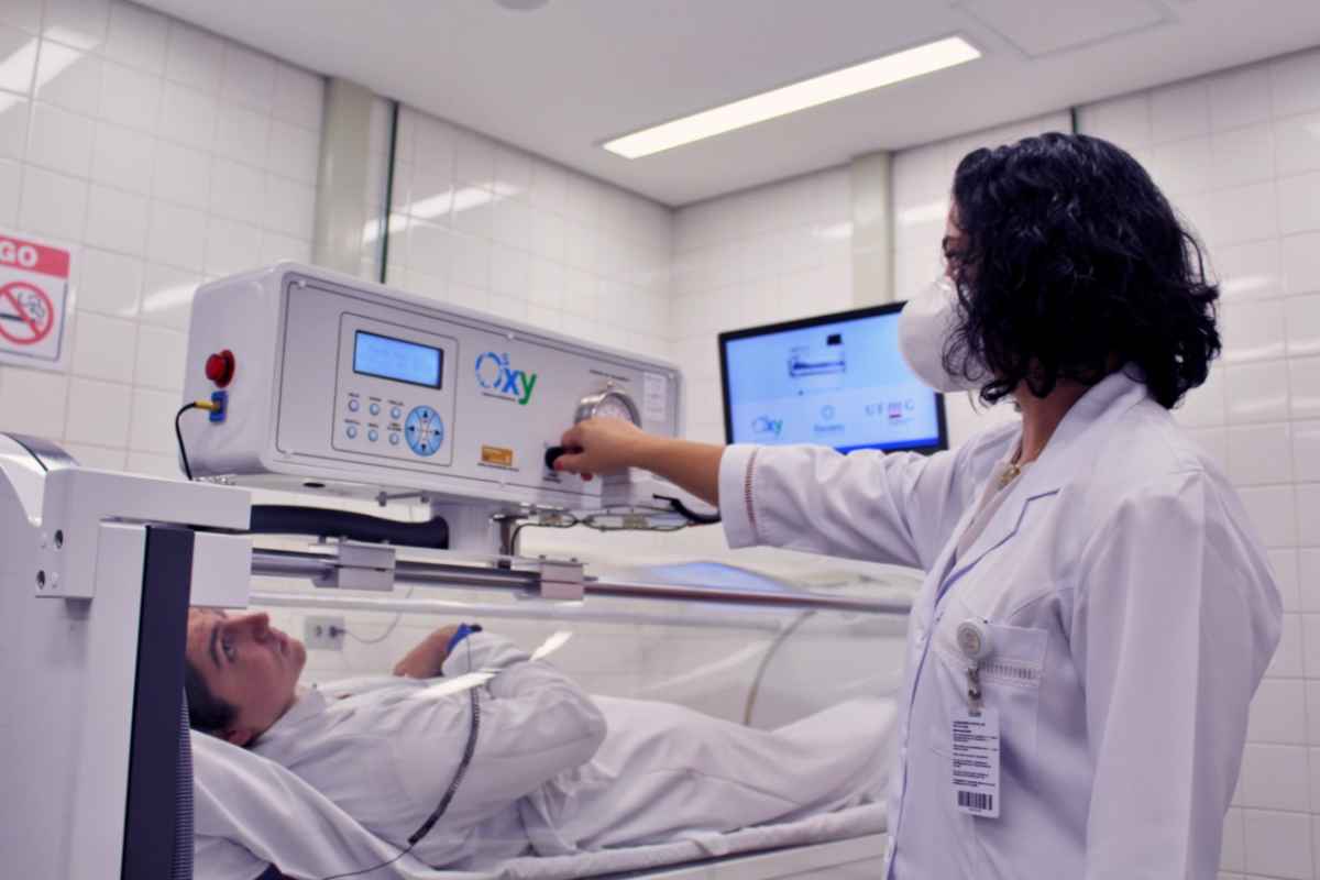 Risoleta Neves fará oxigenoterapia hiperbárica em pacientes com COVID-19 - Hospital Risoleta Tolentino Neves/Divulgação