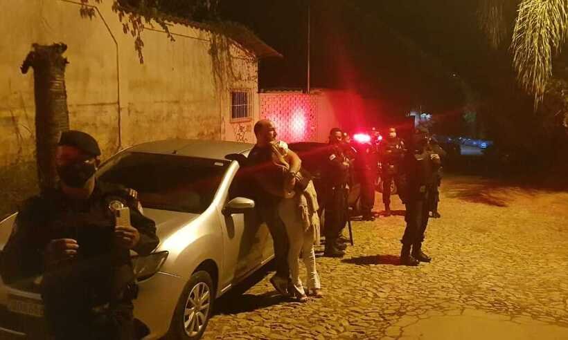 Festa clandestina com 150 pessoas é interrompida em Contagem - Guarda Municipal Contagem/Divulgação
