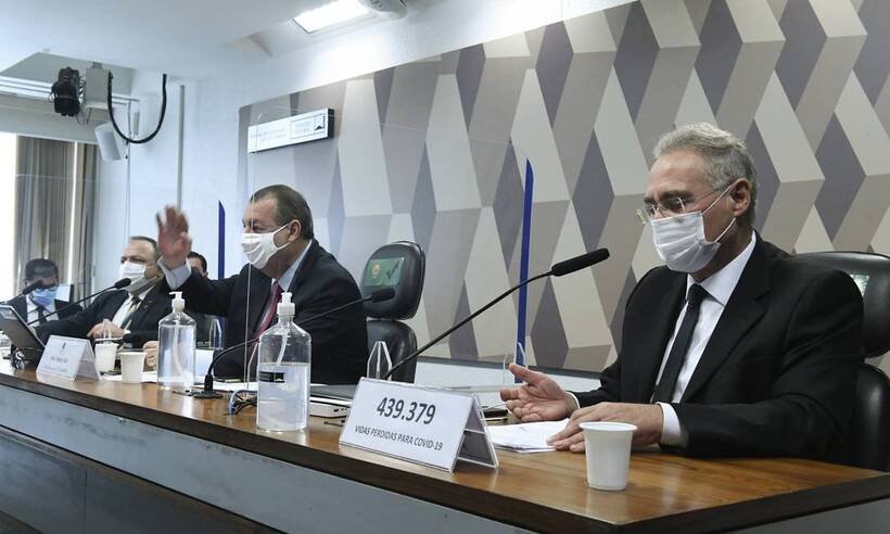 Forças Armadas sonegam a civis leitos desocupados para  tratar COVID -  Edilson Rodrigues / Agência Senado 