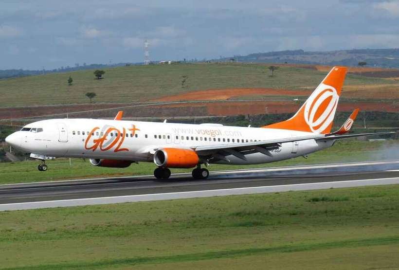 Homem coloca fogo em papéis dentro de avião da Gol que saiu de BH - Matheus Adler/EM/D.A Press