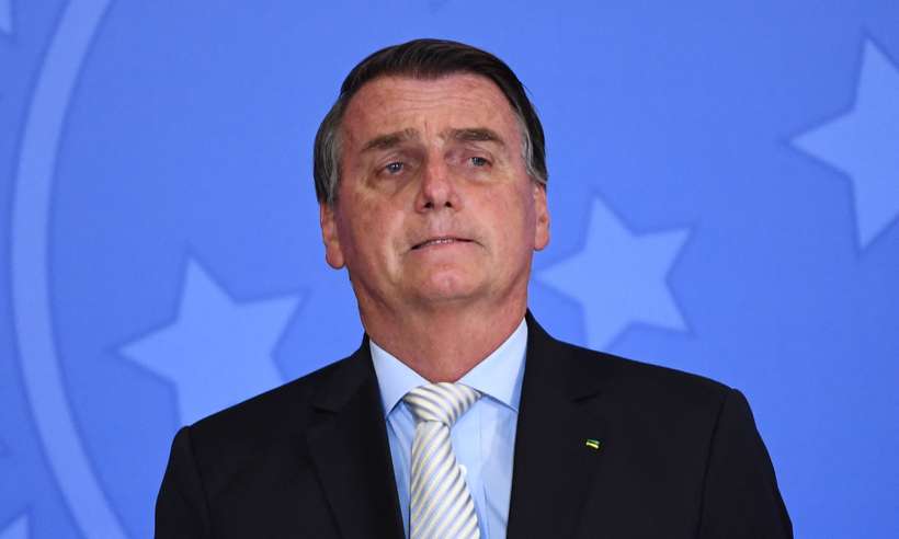 Em pane mental, Bolsonaro oscila entre Dilma e Magda - Evaristo Sá/ AFP 