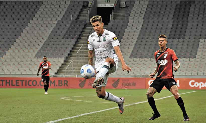 Apesar da derrota, o América mostrou que será competitivo - ESTEVÃO GERMANO/AMÉRICA