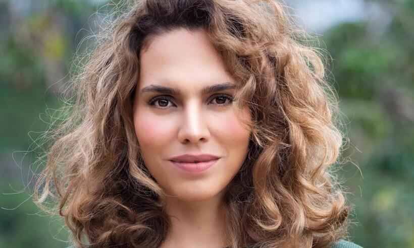 Quem é Luana Araújo? Médica que depôs na CPI é cantora e musicista - Arquivo Pessoal/Reprodução