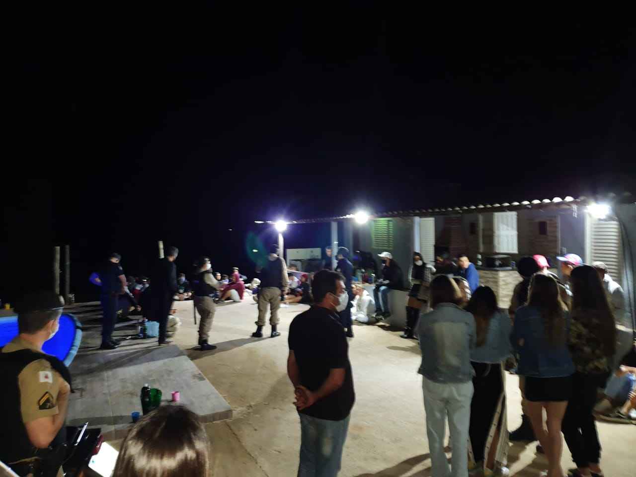 COVID-19: festa clandestina em MG tinha turistas de cidade com cepa indiana - Acervo/PMMG