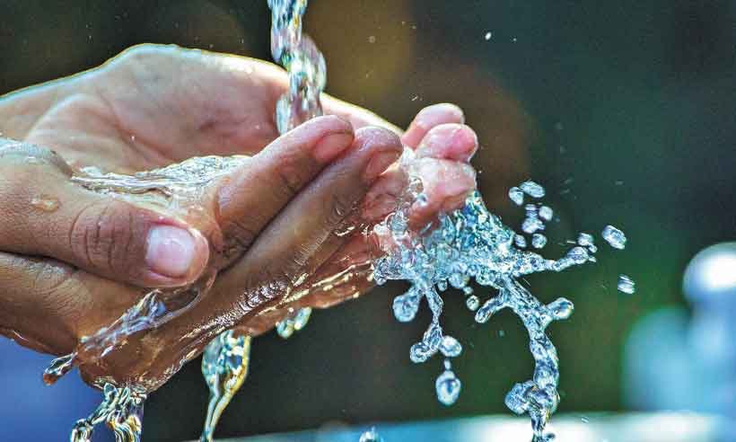 Água: hidratação influencia o ciclo da vida, assim como a alimentação - Manuel Darío Fuentes Hernández/Pixabay