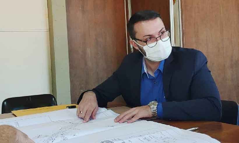 Polícia busca suspeito de ameaçar prefeito mineiro que decretou lockdown - Facebook/Divulgação