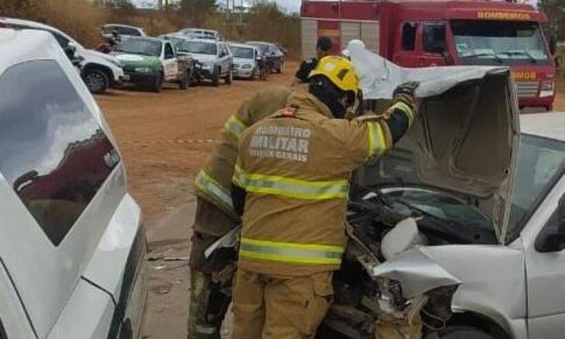 Acidente mata uma pessoa e deixa outras duas feridas no Norte de Minas - Corpo de Bombeiros/ divulgação