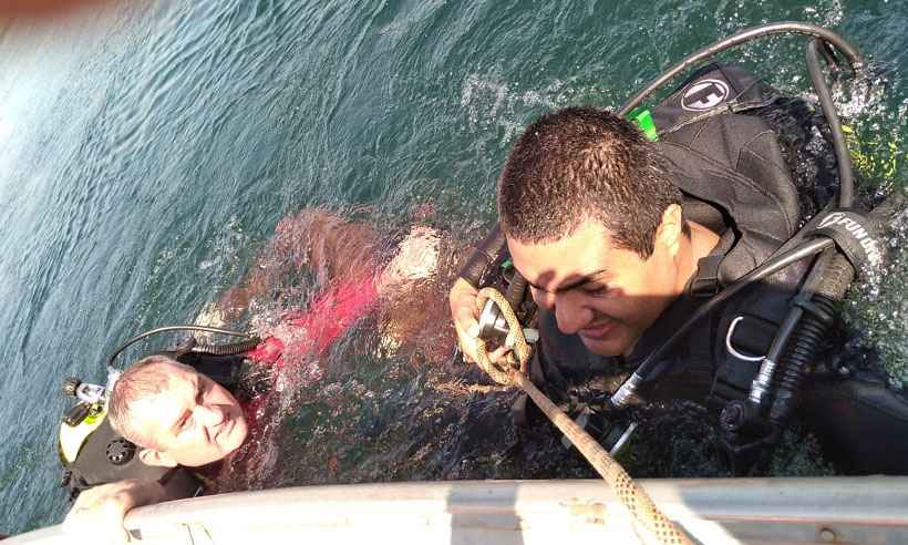 Homem que pescava com arpão morre afogado no Rio Grande - Corpo de Bombeiros de Frutal/Divulgação