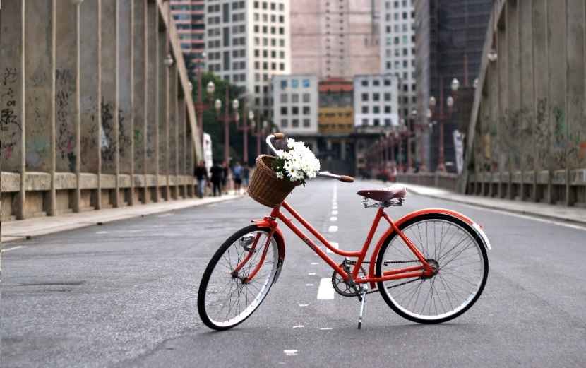 Fotógrafo cria exposição virtual de bicicletas no contexto urbano de BH - Gil Sotero/Divulgação