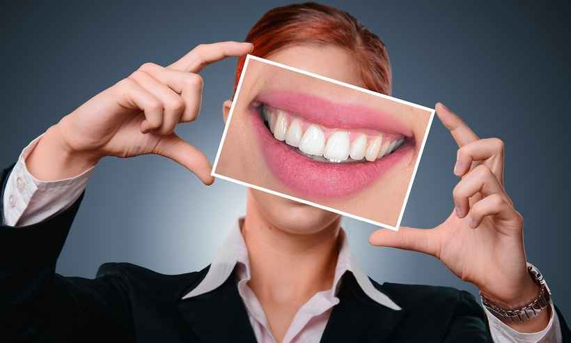 Em busca do  sorriso perfeito? Cuidado! -  Gerd Altmann/Pixabay 