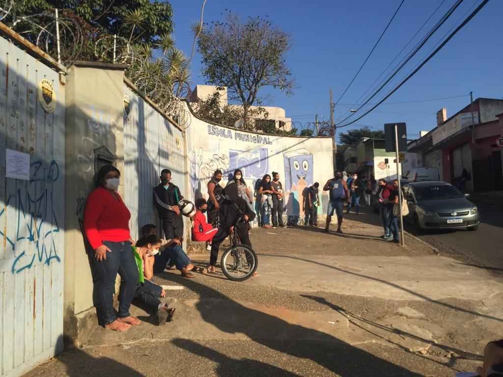Justiça de 2ª instância mantém suspensa vacinação de estudantes em Betim - Edésio Ferreira/EM/D.A Press