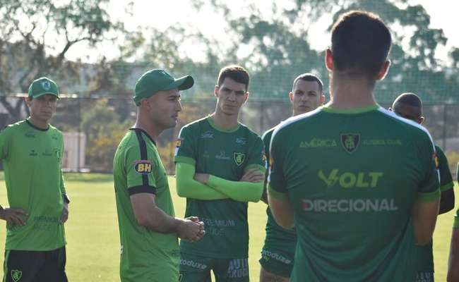 Sob olhar do novo técnico, América visita o Palmeiras por primeira vitória - Marina Almeida/América

