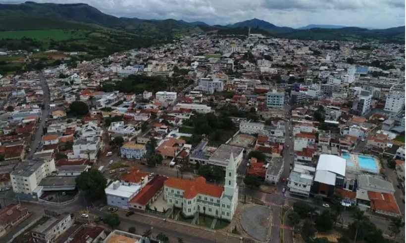 Mãe e filho são presos em Piumhi suspeitos de assassinar adolescente - Prefeitura de Piumhi/Divulgação