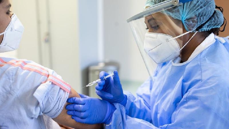 O que se sabe sobre duração da imunidade contra covid após vacina - Getty Images