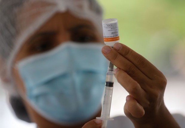 Vacinação: MPMG vai investigar casos de 3ª dose na Zona da Mata - Tânia Rêgo/Agência Brasil