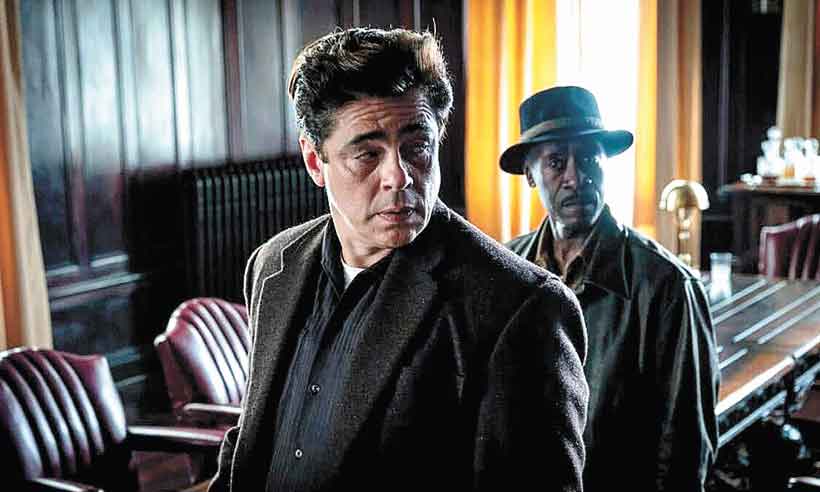 Steven Soderbergh revitaliza o filme noir em 'Nem um passo em falso' - HBO MAX/divulgação