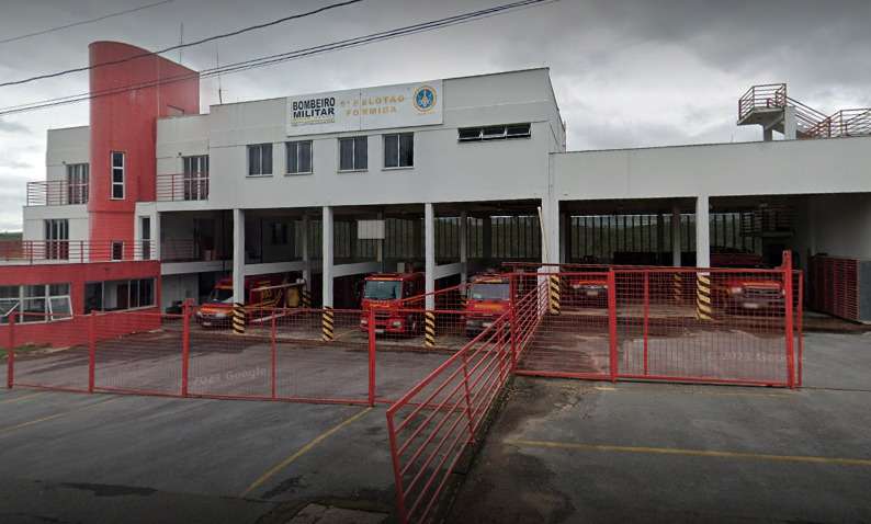 Explosão em fábrica de fogos mata uma pessoa em Minas - Google Street View /Reprodução